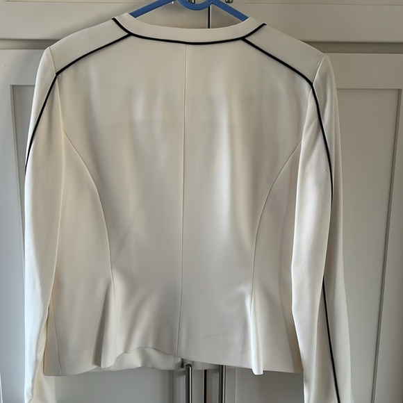 NWT Calvin Klein white jacket with black piping. - Picture 2 of 9